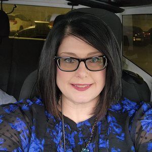 Meet your Posher, Kelli